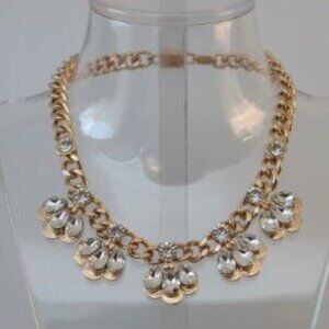 Banana Republic Glamour Flower Crystal Wing Tip  Gemstone Fan Necklace NWT 98